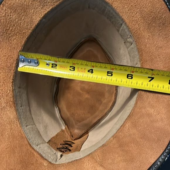 Sleek Black Leather Hat - Picture 5 of 5